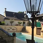 L'antre-neuf - 9p, Piscine, Arrivee Autonome, Wifi Fontaine-Milon